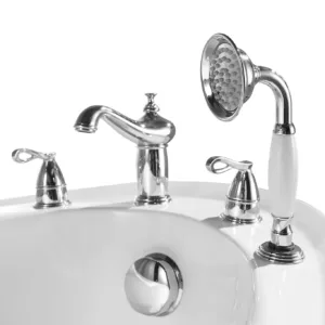 Spacious dimensions of the IsoldeLux Soaking Bathtub Vv-8034