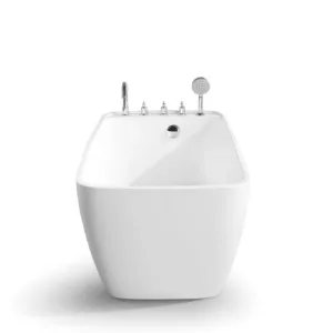 Secure packaging of the KendraFlow bathtub ready for safe delivery